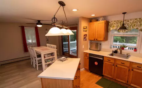 Kitchen - 66 Dorothy Dr, Epping, NH 03042 photo 2 of 2