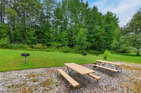 Exterior - 2 Carinthia Rd # M, Dover, VT 05356 photo 3 of 5