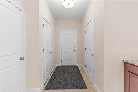 Entry Way - 285 Zephyr Rd, Williston, VT 05495 photo 3 of 7
