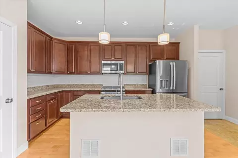 Kitchen - 285 Zephyr Rd, Williston, VT 05495 photo 1 of 5