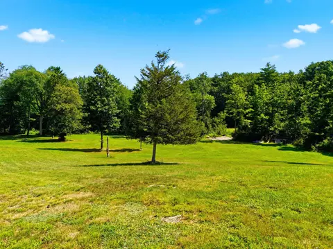 Exterior - 89 Prescott Rd, Brentwood, NH 03833 photo 6 of 7