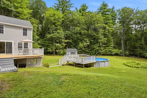 Exterior - 7 Westview Rd, Brookline, NH 03033 photo 7 of 15
