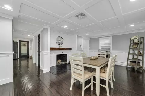 Dining - 10 Tonga Dr, Bow, NH 03304 photo 1 of 2