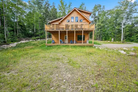 Exterior - 73 Ridge Rd, Bethlehem, NH 03574 photo 8 of 9