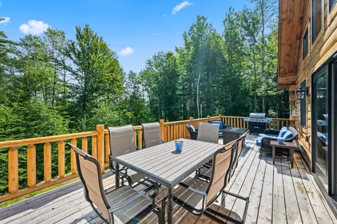 Exterior - 73 Ridge Rd, Bethlehem, NH 03574 photo 7 of 9