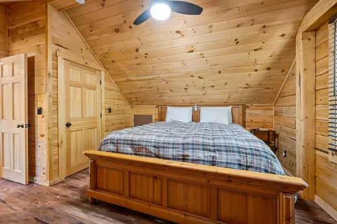 Bedroom - 73 Ridge Rd, Bethlehem, NH 03574 photo 9 of 11