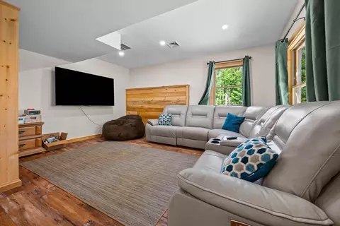 Living - 73 Ridge Rd, Bethlehem, NH 03574 photo 6 of 6