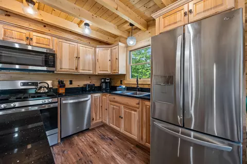 Kitchen - 73 Ridge Rd, Bethlehem, NH 03574 photo 4 of 4