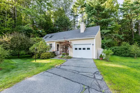 6 Oak Ridge Rd #30, Lebanon, NH 03784