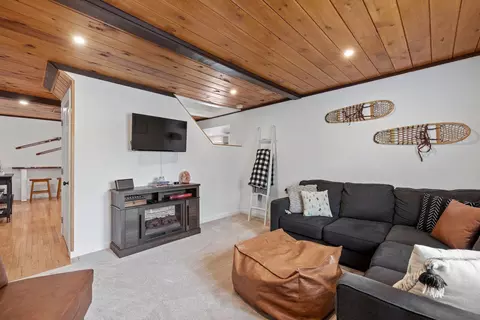 Living - 46 Elm St, Bethlehem, NH 03574 photo 3 of 6