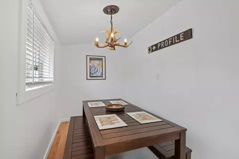 Dining - 46 Elm St, Bethlehem, NH 03574 photo 2 of 3