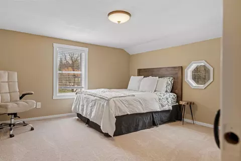 Bedroom - 46 Elm St, Bethlehem, NH 03574 photo 6 of 10