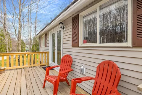Exterior - 46 Elm St, Bethlehem, NH 03574 photo 5 of 10