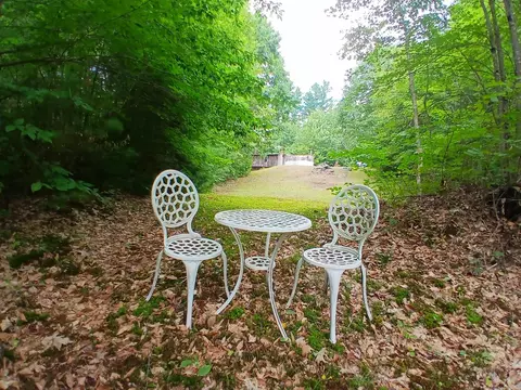 34 Wild Meadow Rd, Grafton, NH 03240