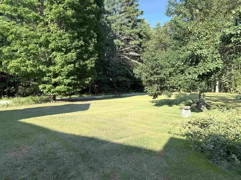 Exterior - 284 South Rd, Brentwood, NH 03833 photo 13 of 15