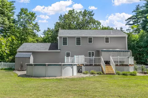 Exterior - 10 Westview Rd, Brookline, NH 03033 photo 9 of 13