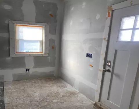 Entry Way - 101 Maple St, Berlin, NH 03570 photo 3 of 12