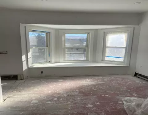 Living - 101 Maple St, Berlin, NH 03570 photo 6 of 7