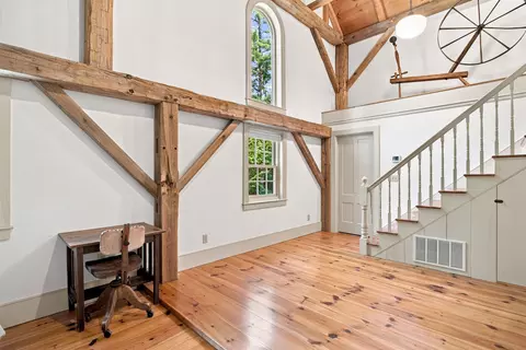 Entry Way - 369 Stoddard Rd, Wolfeboro, NH 03894 photo 5 of 8