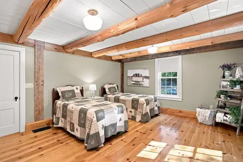 Bedroom - 369 Stoddard Rd, Wolfeboro, NH 03894 photo 3 of 6