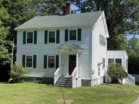 110 Rochester Hill Rd, Rochester, NH 03867