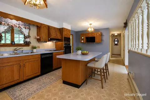 Kitchen - 123 Raceway Rd, Jericho, VT 05465 photo 3 of 4