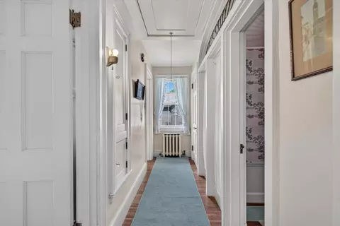 Entry Way - 61 Ormsbee Ave, Proctor, VT 05765 photo 6 of 6