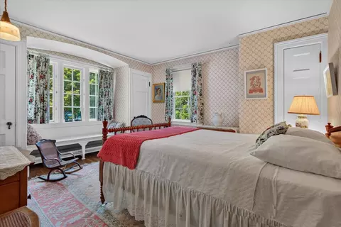 Bedroom - 61 Ormsbee Ave, Proctor, VT 05765 photo 1 of 15