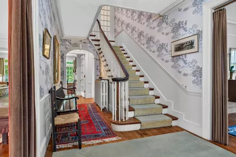 Entry Way - 61 Ormsbee Ave, Proctor, VT 05765 photo 3 of 6