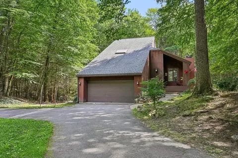 41 Starwood Dr, Hampstead, NH 03841