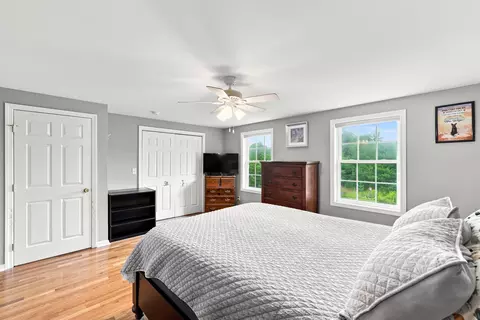 Bedroom - 30 Pearson Way, Epping, NH 03042 photo 3 of 4