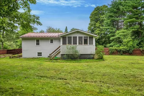Exterior - 9 Griswold St, Jericho, VT 05465 photo 5 of 11