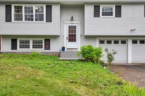 Exterior - 9 Griswold St, Jericho, VT 05465 photo 10 of 11