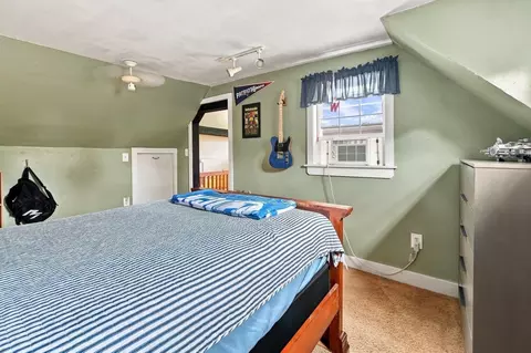 Bedroom - 32 Flutter St, Nottingham, NH 03290 photo 5 of 7