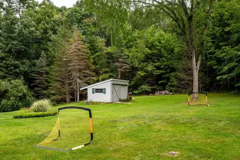 Exterior - 32 Flutter St, Nottingham, NH 03290 photo 6 of 10