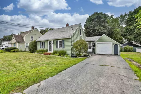 20 Willey St, Rochester, NH 03867