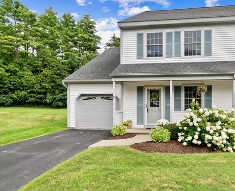7 Wolff Dr, Essex Junction, VT 05452