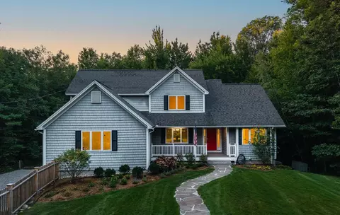 15 Grappone Rd, Moultonborough, NH 03254