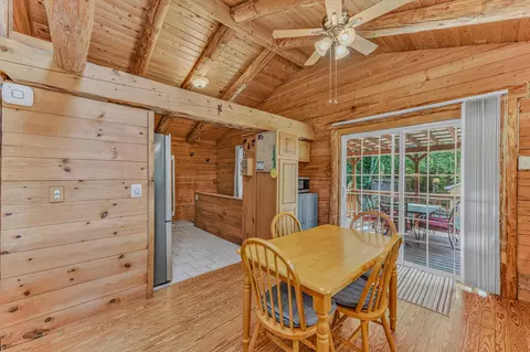 Dining - 189 Plain Rd, Bath, NH 03740 photo 2 of 2