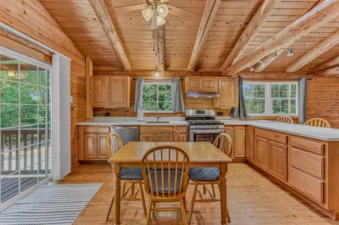 Kitchen - 189 Plain Rd, Bath, NH 03740 photo 3 of 4