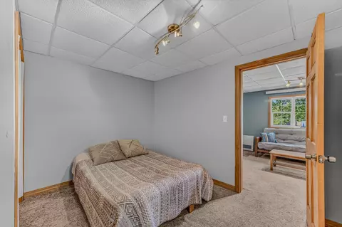 Bedroom - 189 Plain Rd, Bath, NH 03740 photo 5 of 7