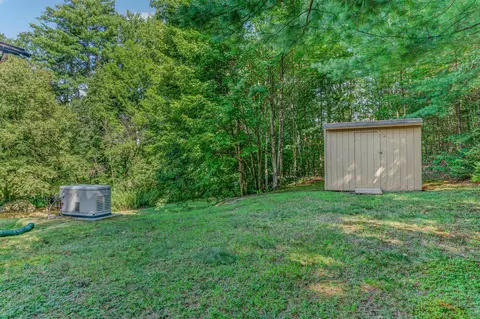 Exterior - 189 Plain Rd, Bath, NH 03740 photo 8 of 12
