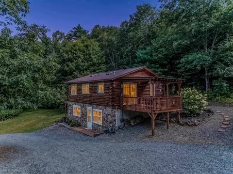 189 Plain Rd, Bath, NH 03740