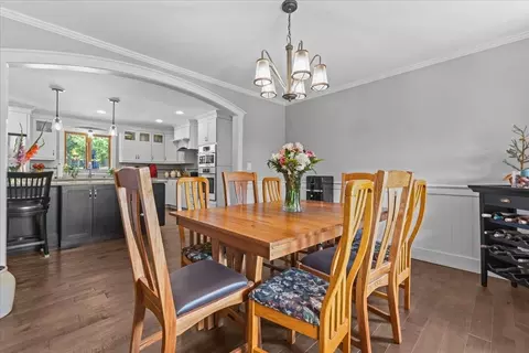 Dining - 21 Meadow Dr, Jericho, VT 05465 photo 2 of 2