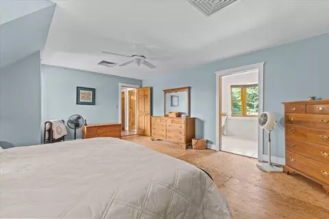 Bedroom - 21 Meadow Dr, Jericho, VT 05465 photo 2 of 5