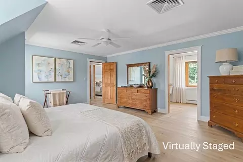 Bedroom - 21 Meadow Dr, Jericho, VT 05465 photo 3 of 5