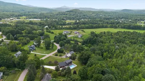 View/Area - 21 Meadow Dr, Jericho, VT 05465 photo 3 of 5