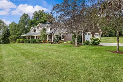 Exterior - 21 Meadow Dr, Jericho, VT 05465 photo 2 of 18