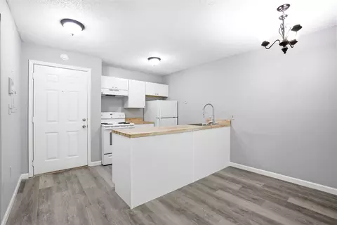 120 Fisherville Rd #141, Concord, NH 03303