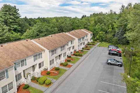 View/Area - 6 Pleasant St #E11, Hooksett, NH 03106 photo 3 of 5